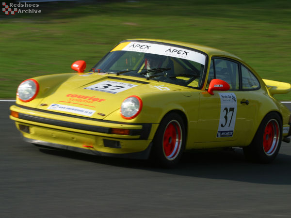 Ian Oliver - Porsche 911