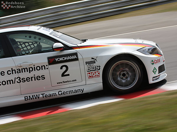 Jorg Muller - BMW 320is