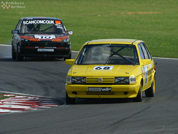 Lee Sullivan - MG Maestro