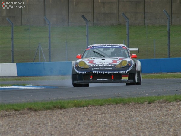 Freisinger Motorsport Porsche 996 GT3-R